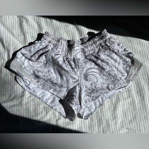 Lululemon hotty hot shorts